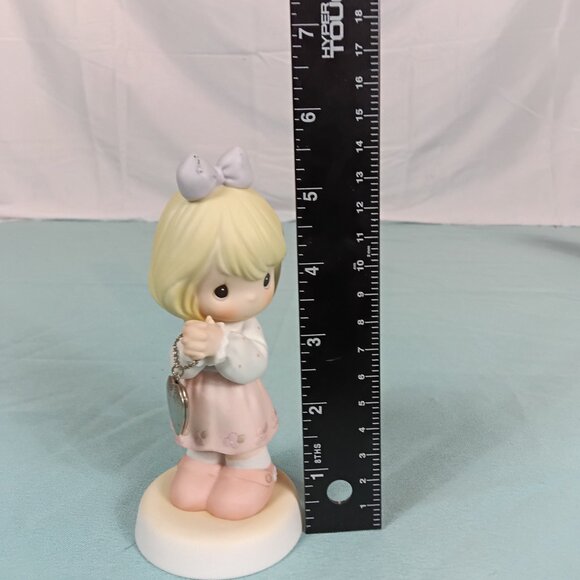 E3-4 Precious Moments Figurine c0023 Friends Are Held Within The Heart - Picture 6 of 7